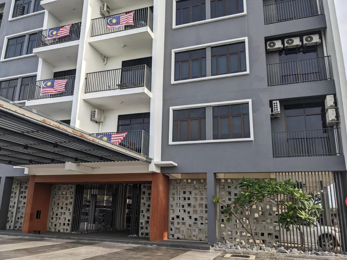 Alor Setar Imperio By Im Staycation 3Bedroom & Rooftop Pool Exterior photo